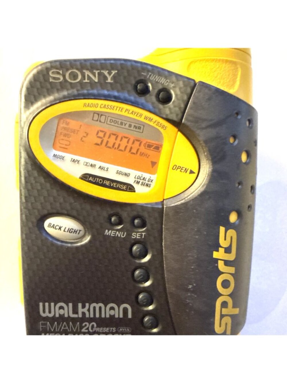 WORKING Rare Vintage Sony Sports Walkman Stereo Cassette Player AM/FM WM-FS595 - Picture 14 of 16